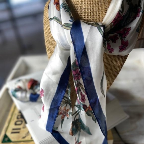 Alquimia Accessories - SCRUNCHY SCARF BANDANNA